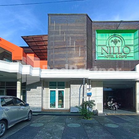 Nillo Hotel Kebumen Mitra Reddoorz Exterior foto