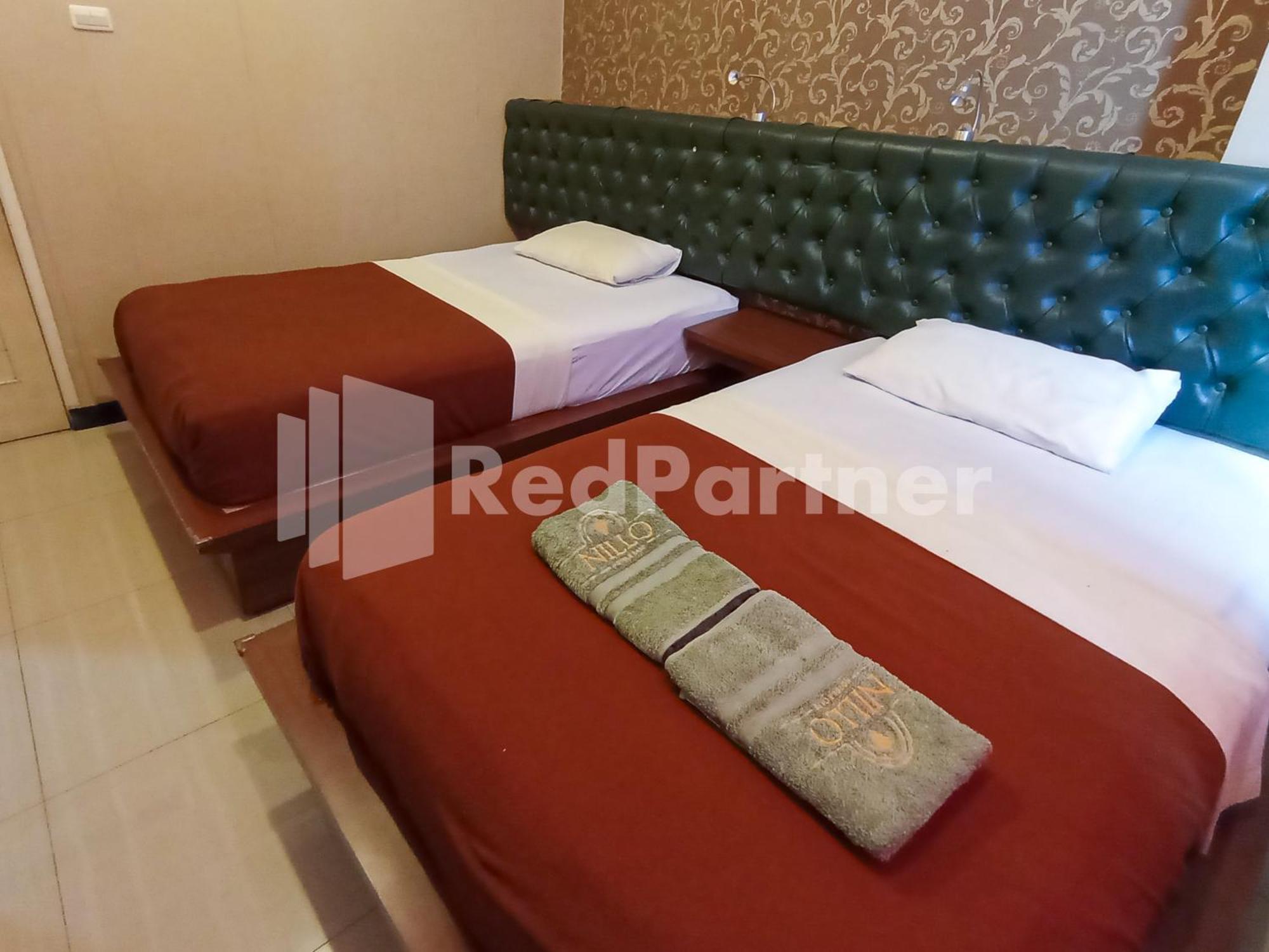 Nillo Hotel Kebumen Mitra Reddoorz Exterior foto