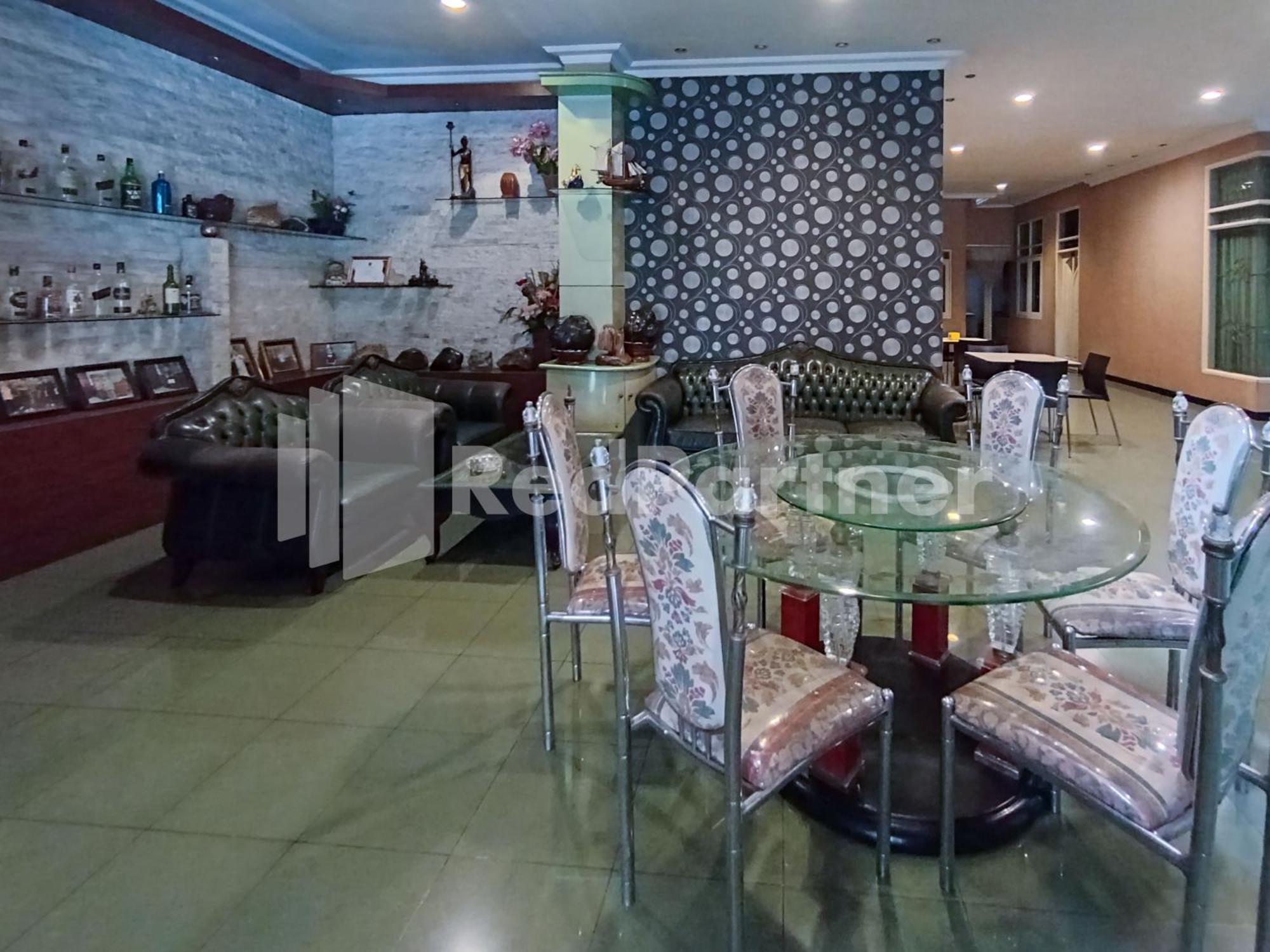 Nillo Hotel Kebumen Mitra Reddoorz Exterior foto